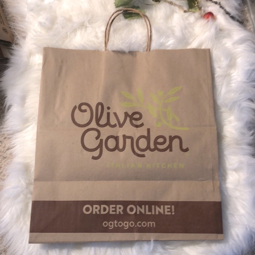 OLIVE GARDEN Paper Shopping Bag